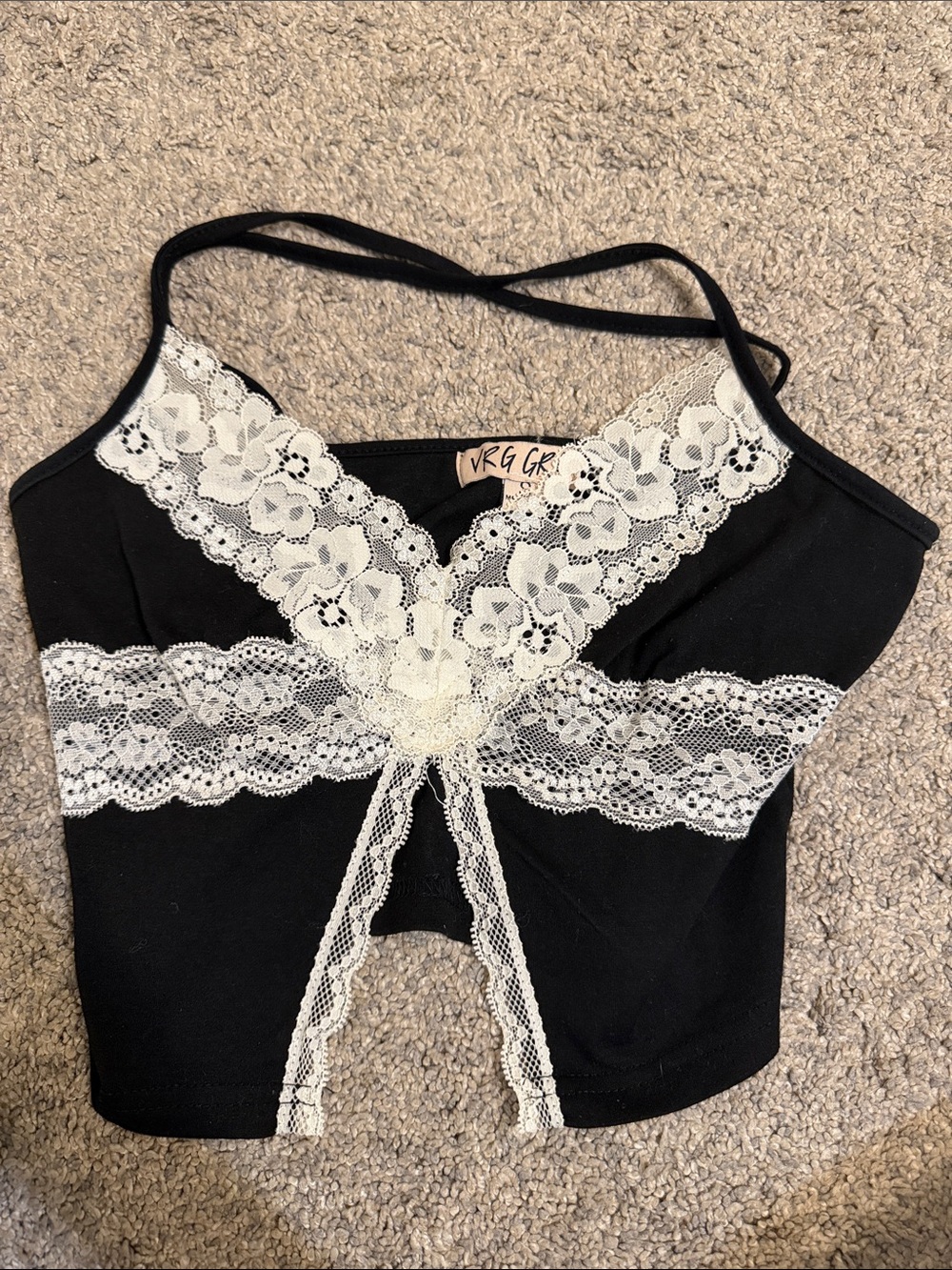 VRG GRL crop going out top
